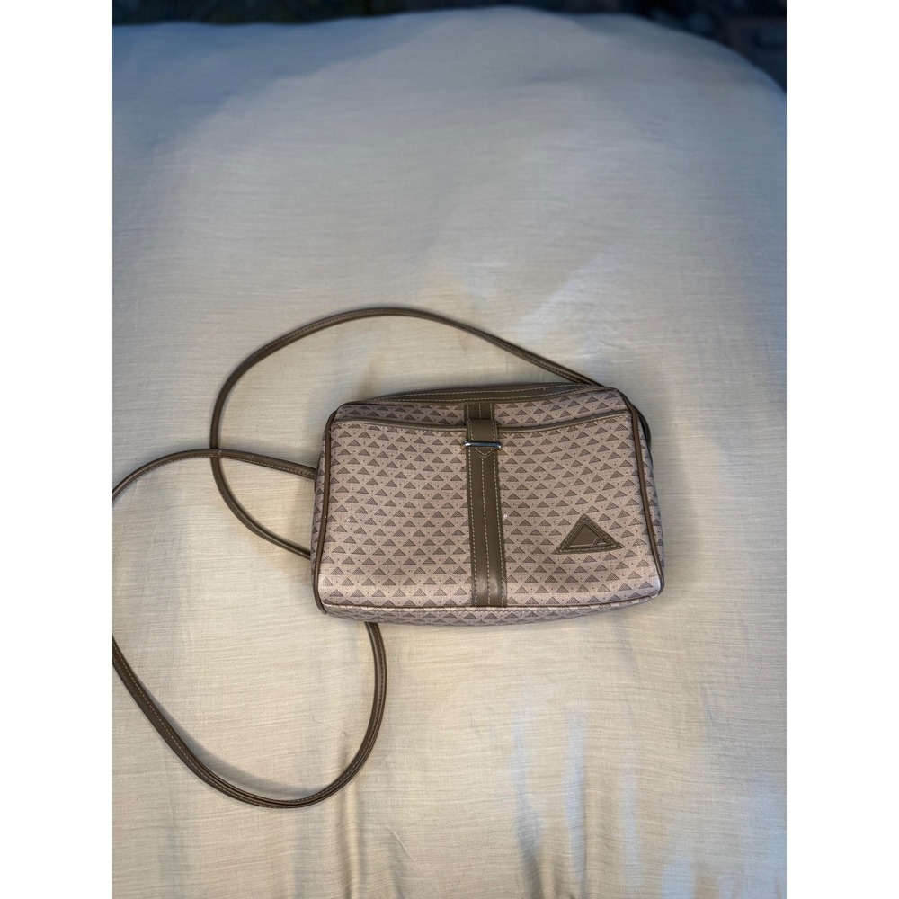 Liz Claiborne Vintage Y2K Taupe Geometric Crossbody Shoulder Bag
